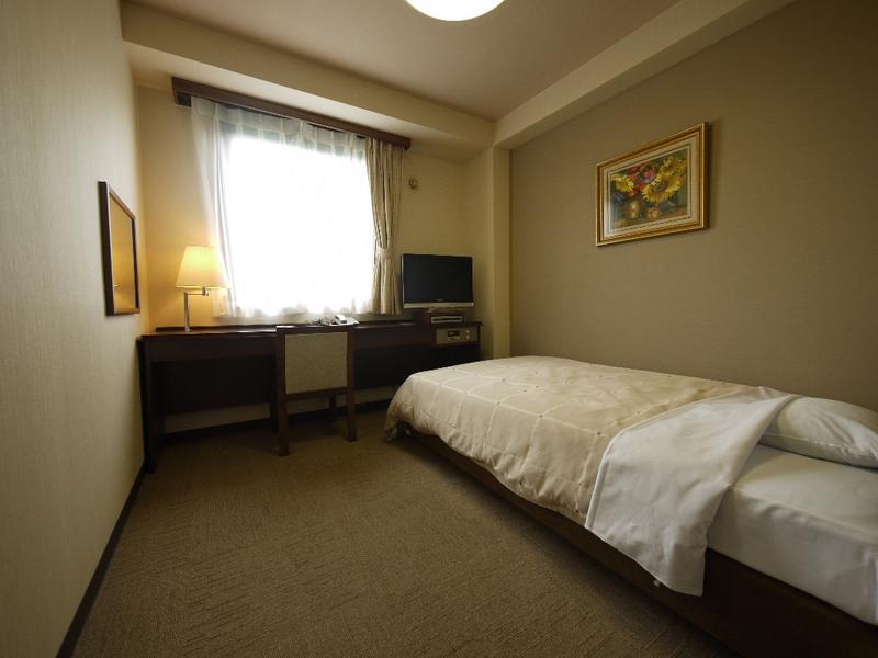 Hotel Route-Inn Nagano Bekkan Екстер'єр фото
